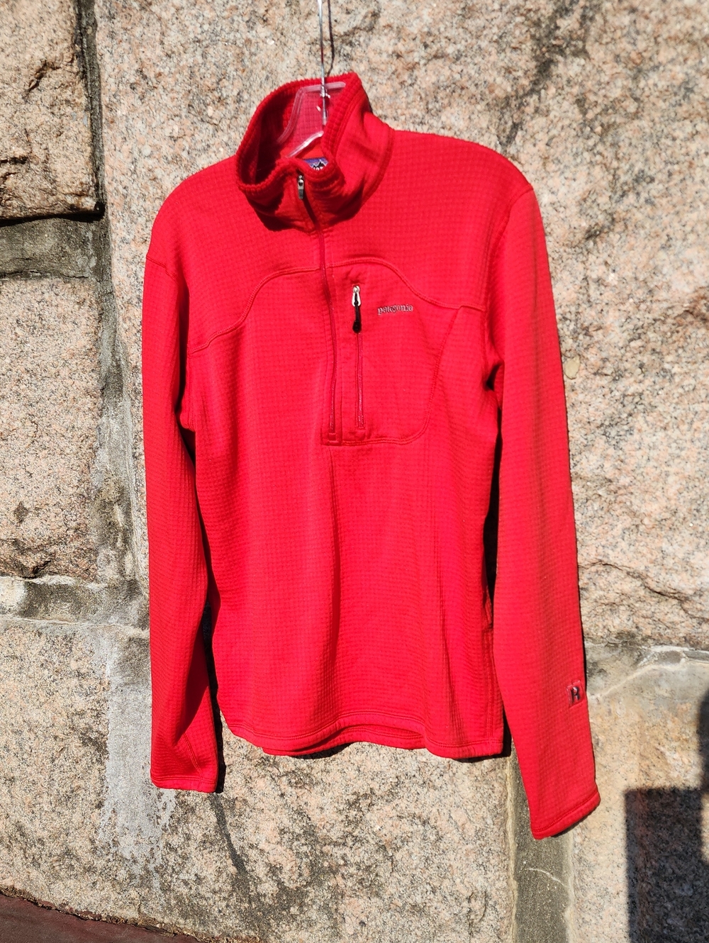 Vintage Patagonia R2 Red Men’s Quarter-Zip Fleece Pullover size M